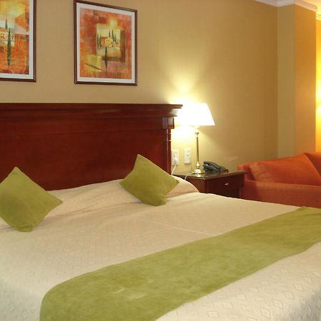 Condado Hotel Casino Santo Tome Eksteriør bilde