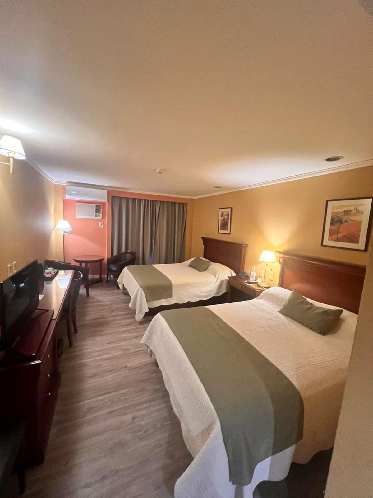 Condado Hotel Casino Santo Tome Eksteriør bilde