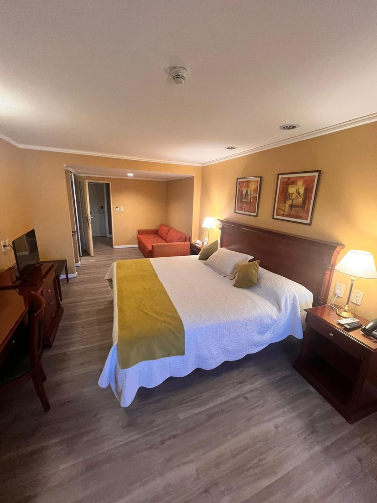 Condado Hotel Casino Santo Tome Eksteriør bilde