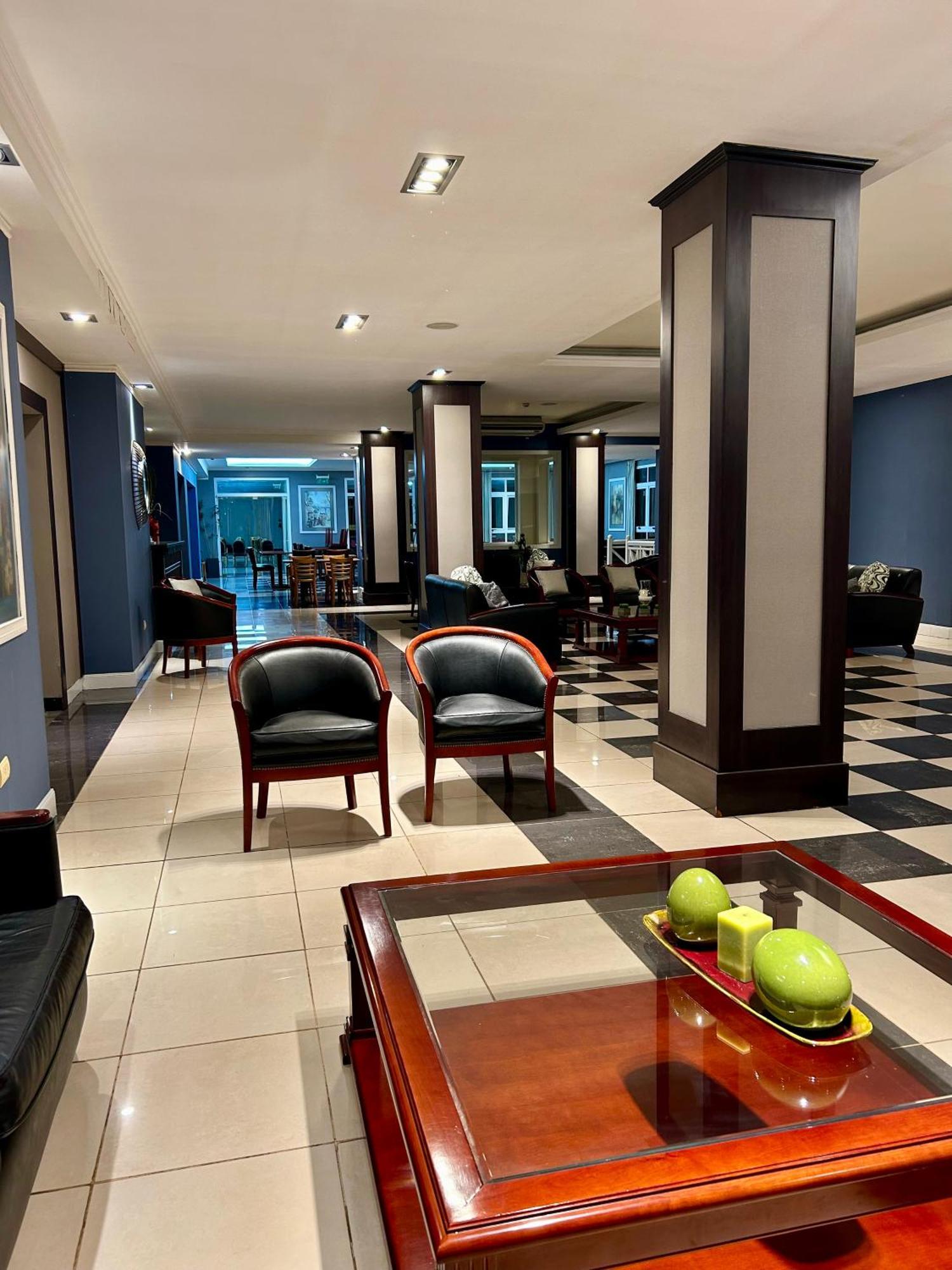 Condado Hotel Casino Santo Tome Eksteriør bilde
